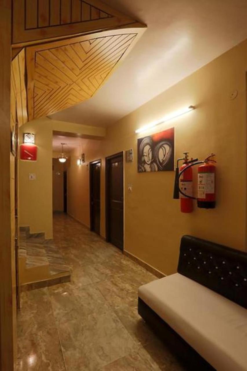 Harmony Purple Mall Road Hotel Shimla Luaran gambar